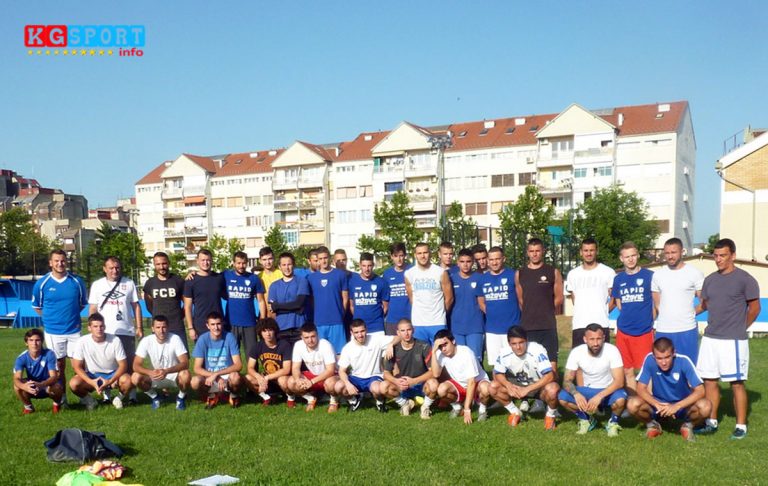 Igraci-Susice-pred-prvi-trening-sa-strucnim-stabom