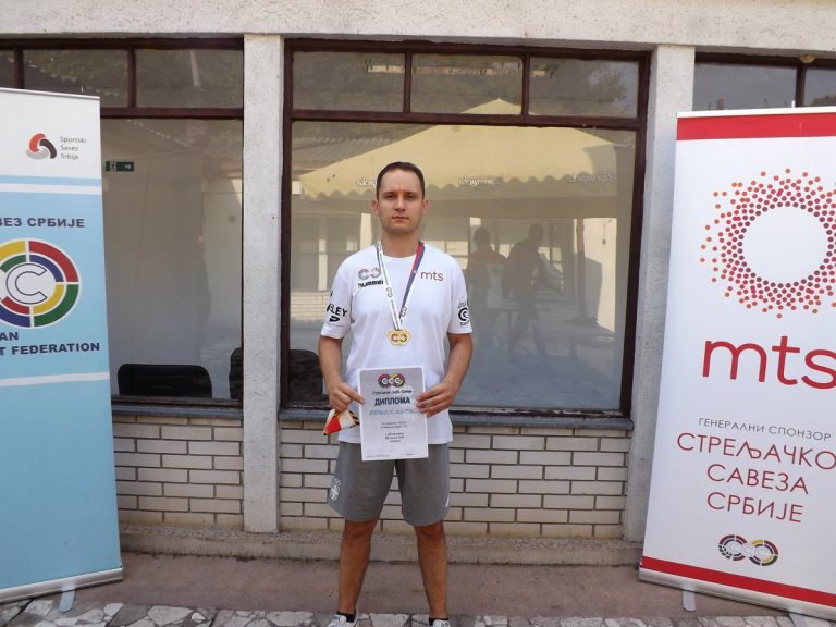 Milutin-Stefanovic-zlato-trostav