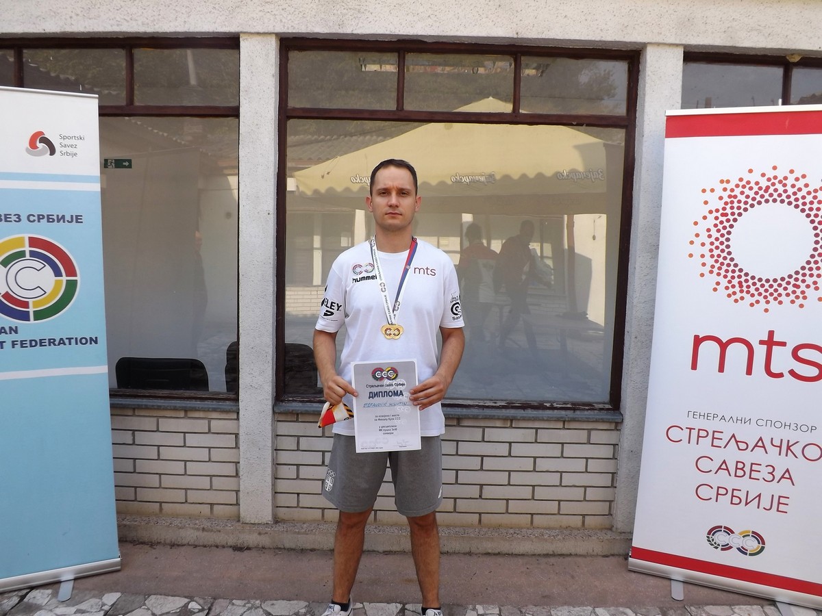 Milutin-Stefanovic-zlato-trostav