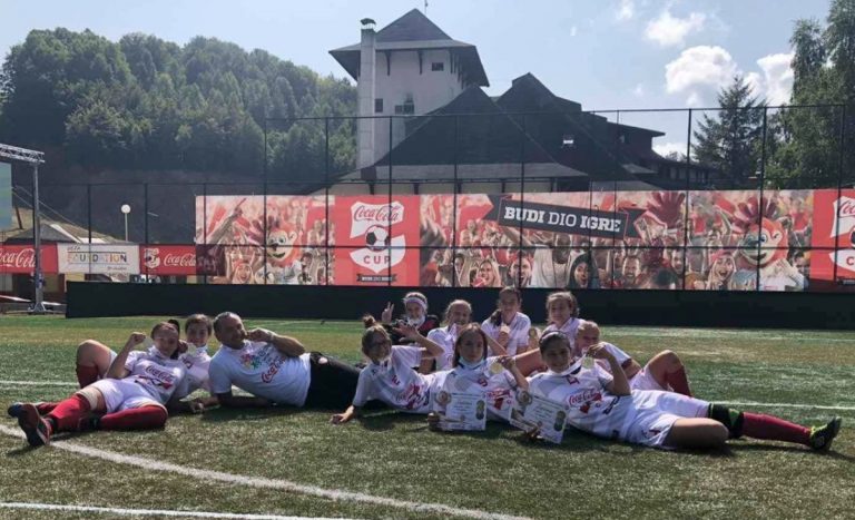 ZFK-Radnicki-devojcice