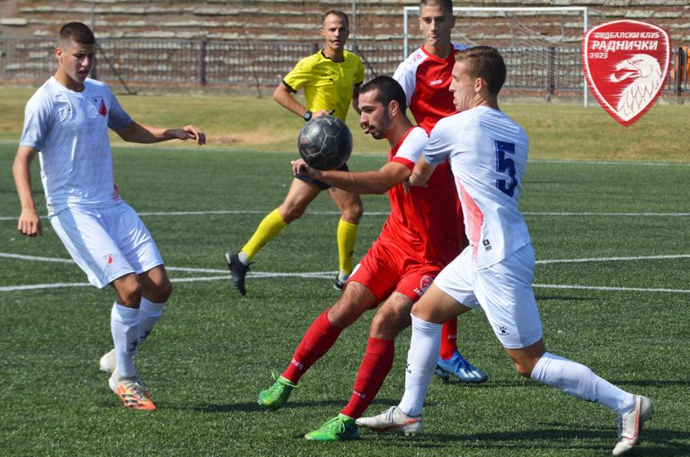 radnicki-vojvodina-omladinci-2020-21-petar-simovic