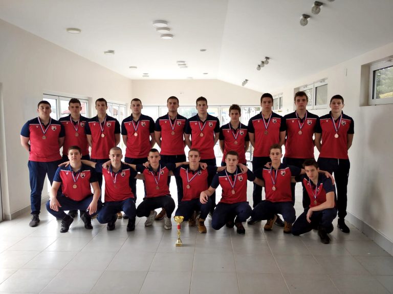 vk-radnicki-ml-juniori