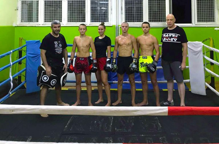 Kik-bokseri-Radnickog