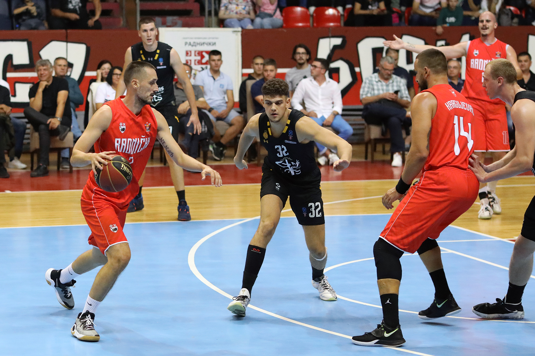 KK-Radnicki-KK-Partizan-3