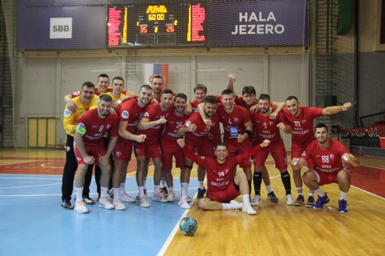 Rukometaši Radničkog