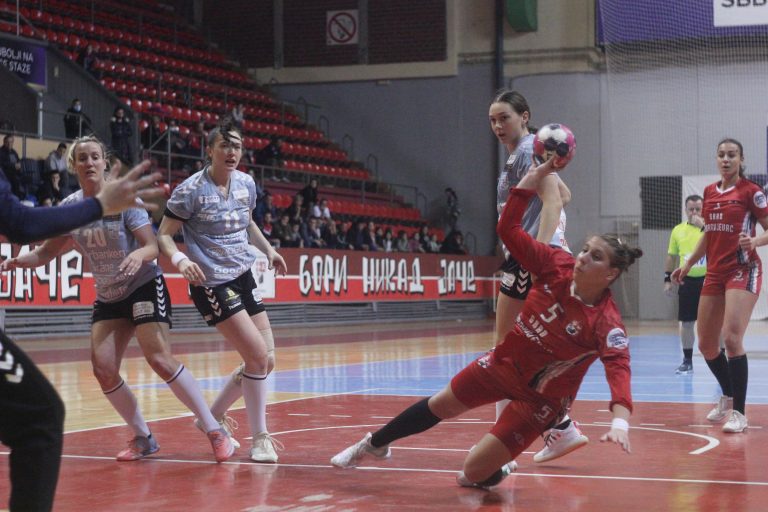 RK Radnicki - RK Hurs (2)