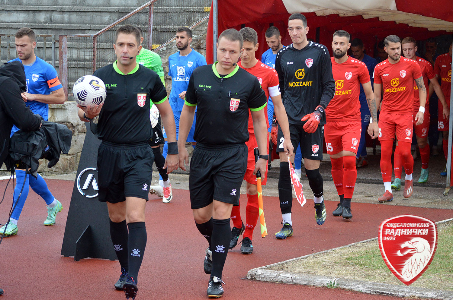 superiliga-radnicki-novi-pazar-2021-22-izlazak-na-teren