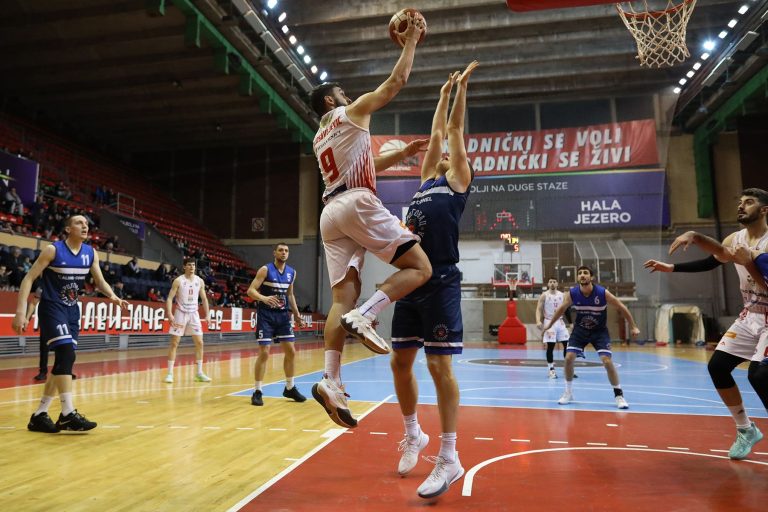 KK Radnicki - KK Hercegovac