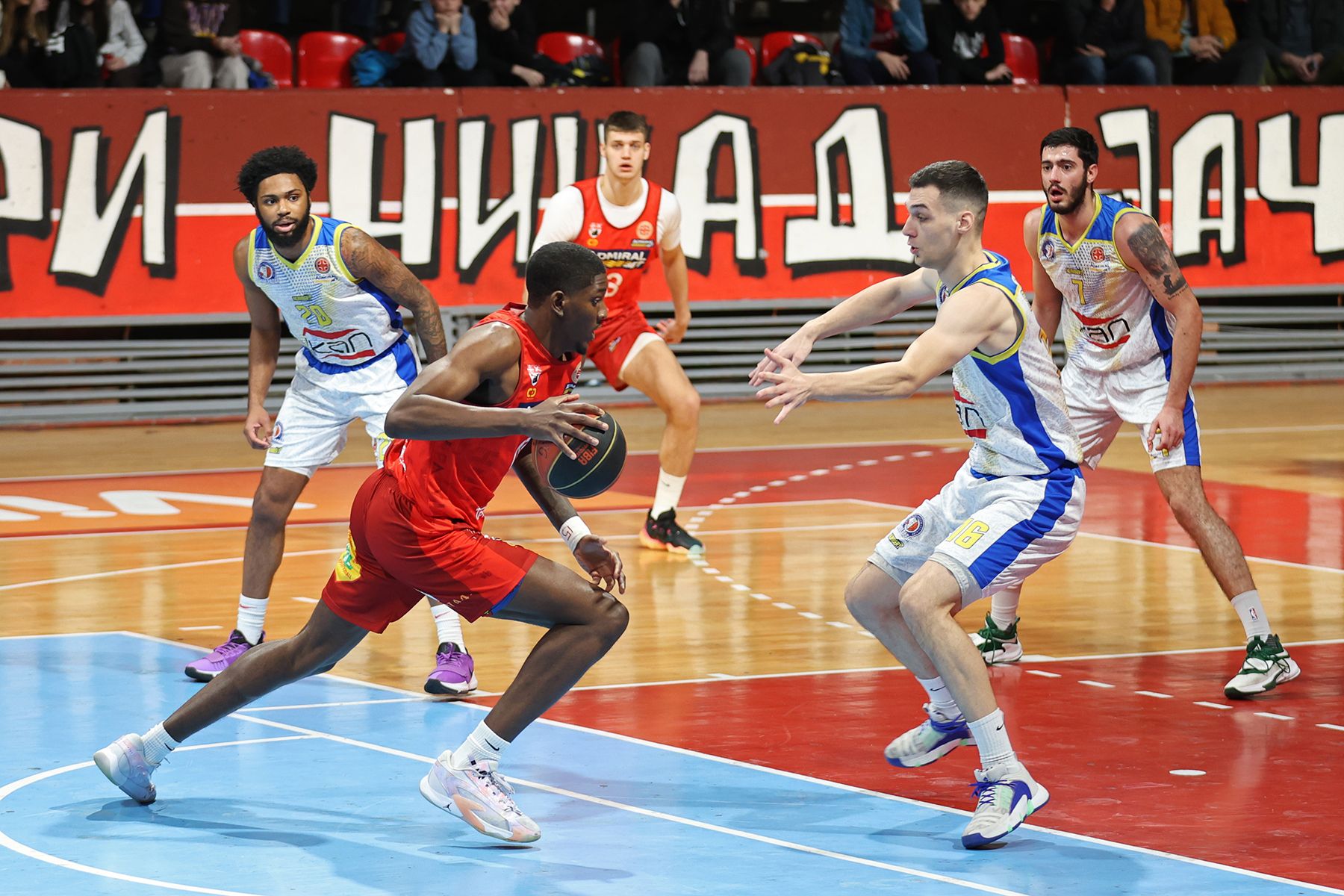 KK Radnicki (3)