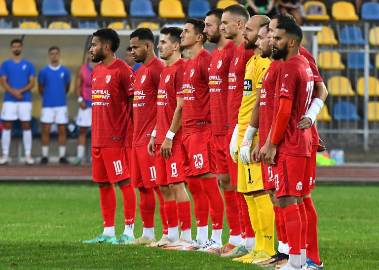 superliga-2024-25-spartak-radnicki-ekipa-radnicki