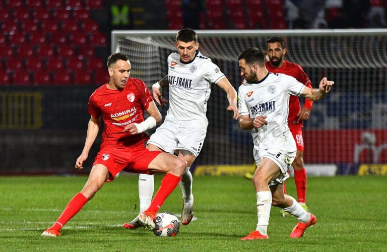 superliga-2024-25-radnicki-tsc-tomislav-dadic-1024x666